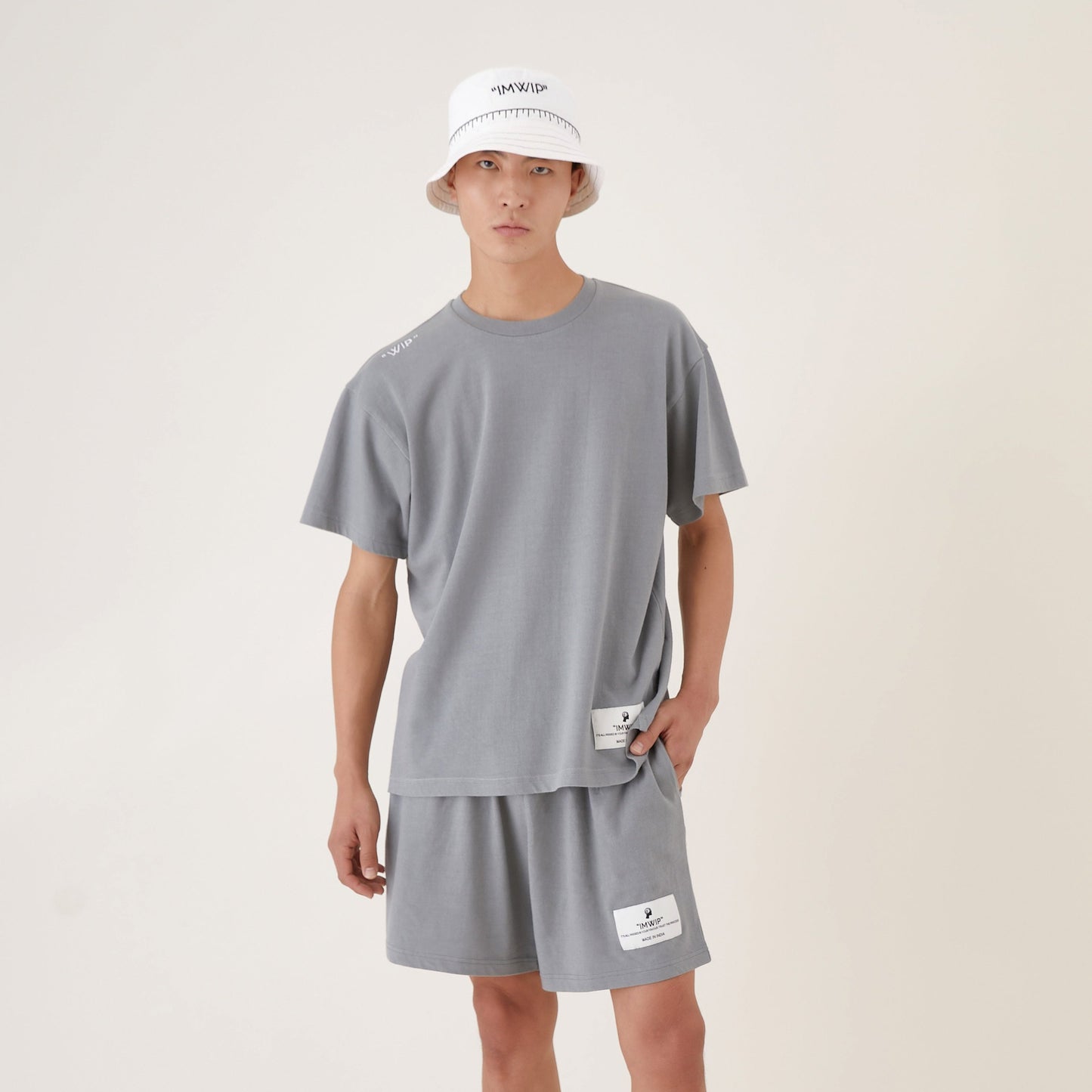Labeless T-shirt
